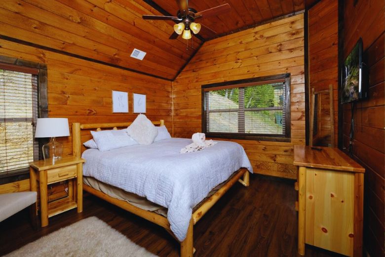Valentine’s Day Weekend: A Perfect Stay in Our Gatlinburg Cabins